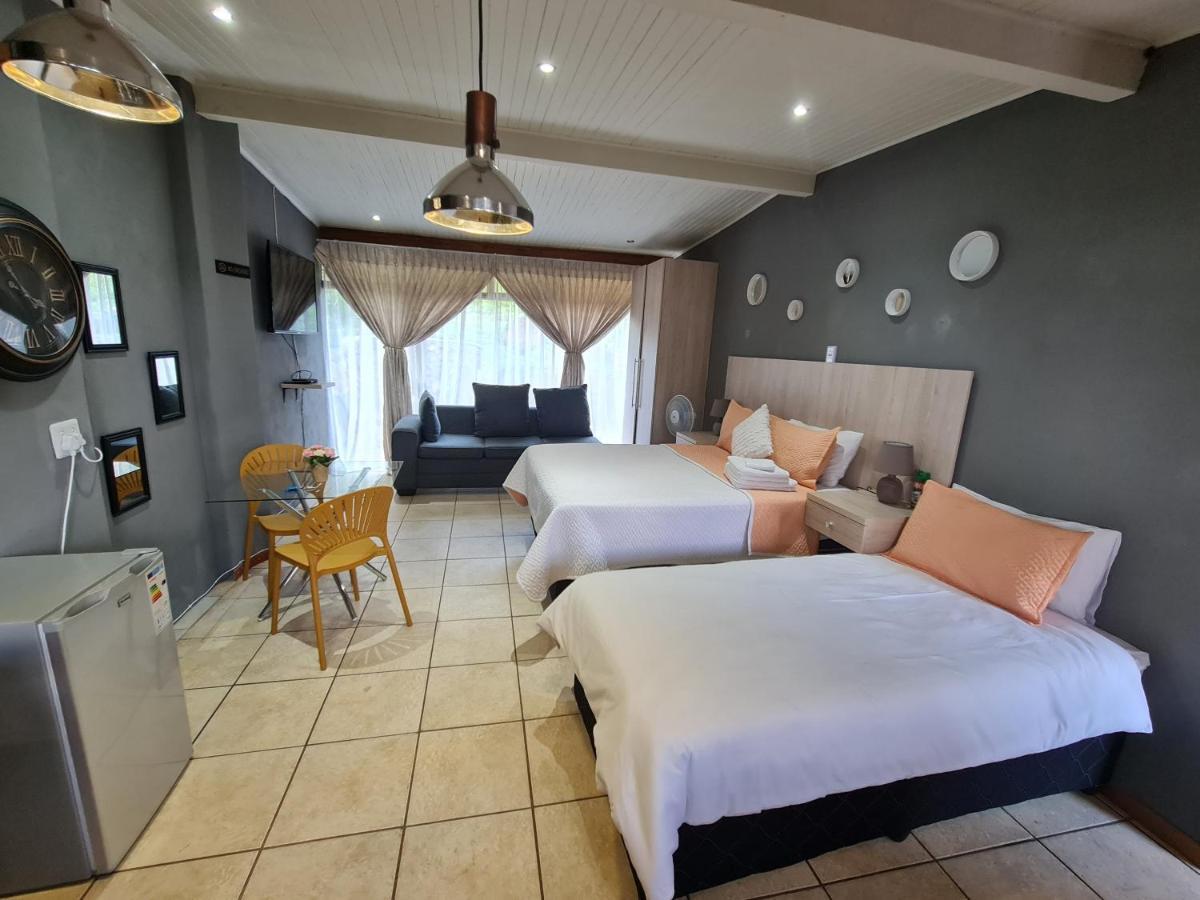 Mia Hills Guest House Hartbeespoort Luaran gambar